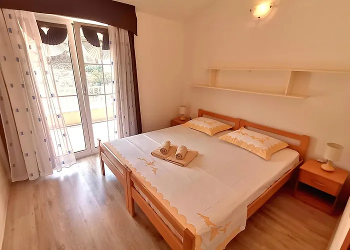 Apartamento & Orange Hvar Town