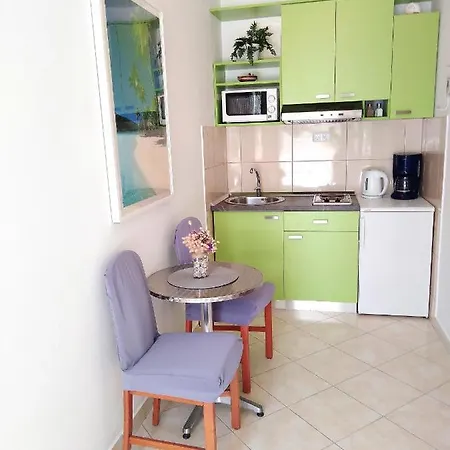 Apartamento & Orange Hvar Town