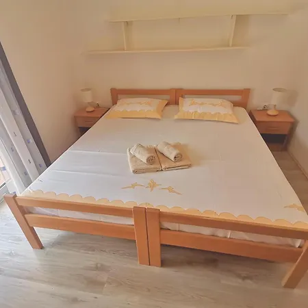 Apartment & Orange