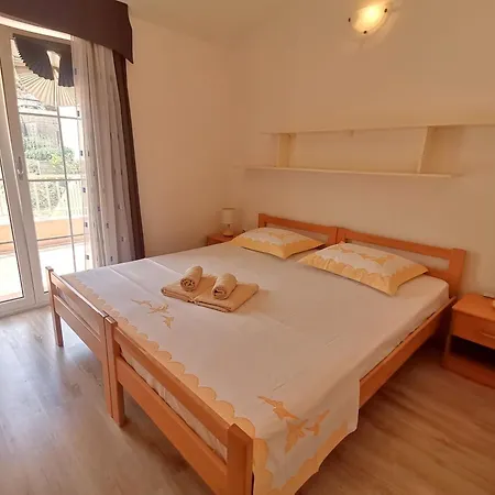 & Orange Apartment