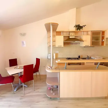 & Orange Lägenhet Hvar Town