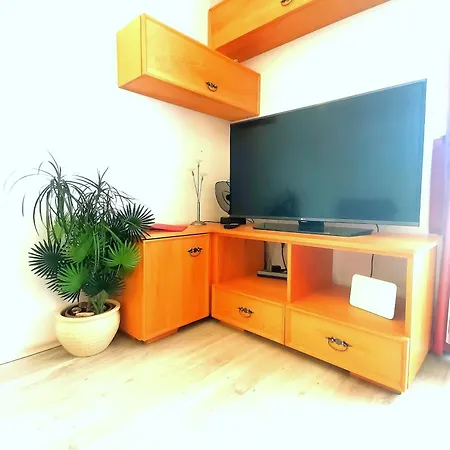 & Orange *