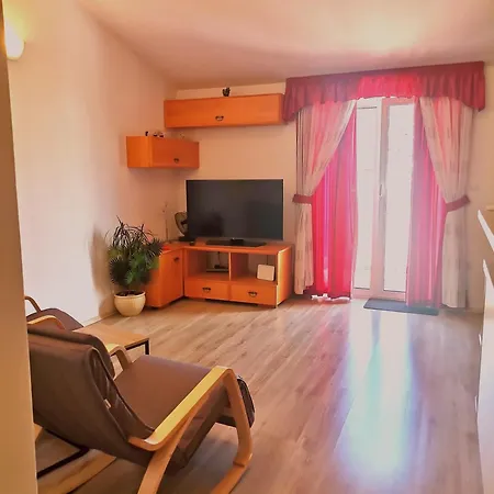 & Orange Apartment