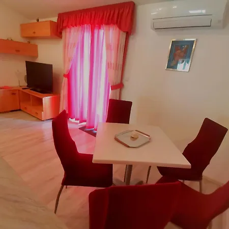 Apartment & Orange