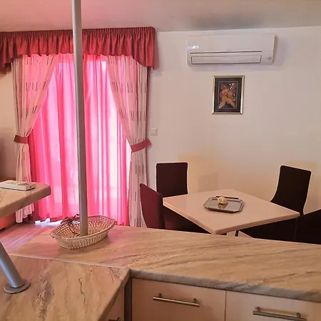 & Orange Lägenhet Hvar Town