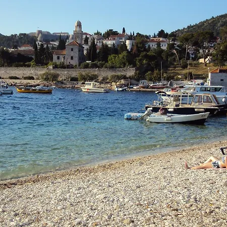 & Orange * Hvar Town