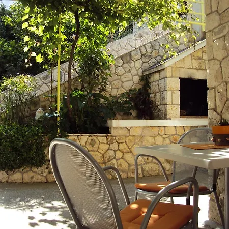 Lägenhet & Orange *